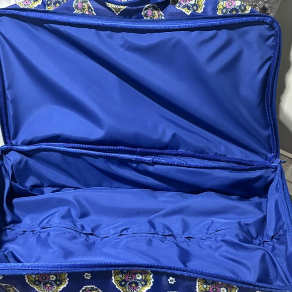 ❤️Vera Bradley Adair Rolling Duffel Bag - Picture 9 of 11